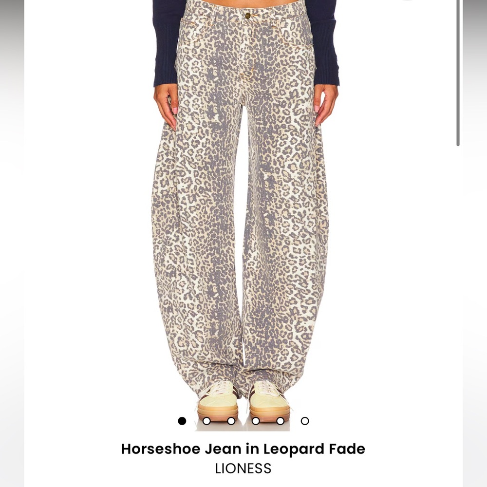 Horseshoe Jean in Leopard Fade
LIONESS
Small
Great condition